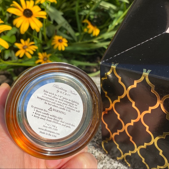 NWT BlackBerry Nectar Soy Blended Candle - Picture 4 of 4